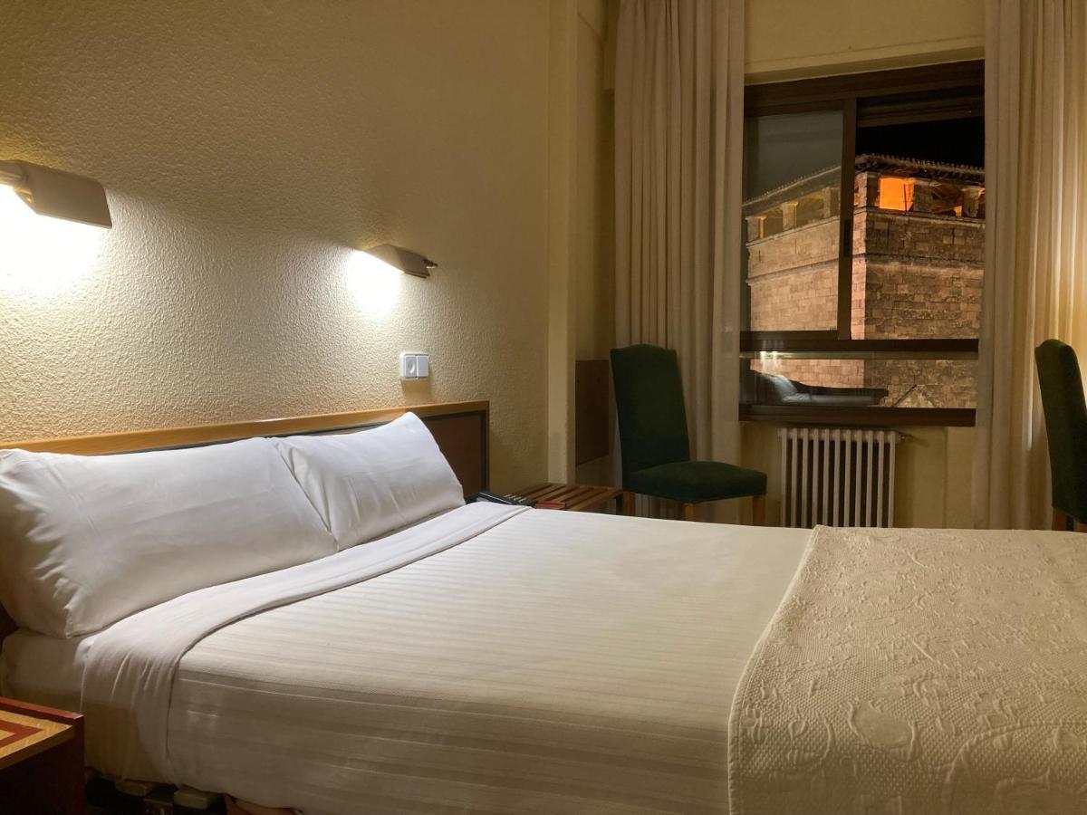 Hotel Condal Саламанка Екстериор снимка