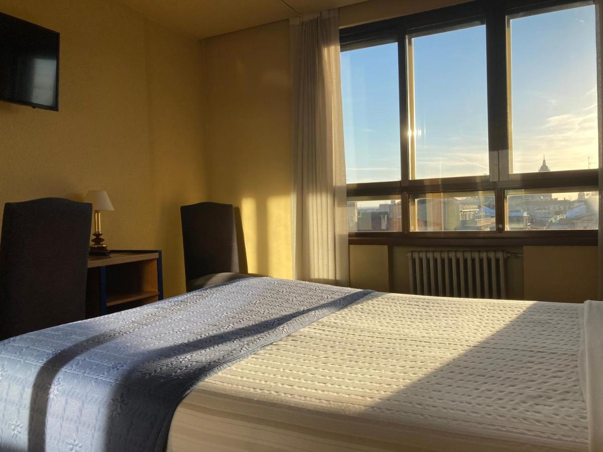 Hotel Condal Саламанка Екстериор снимка