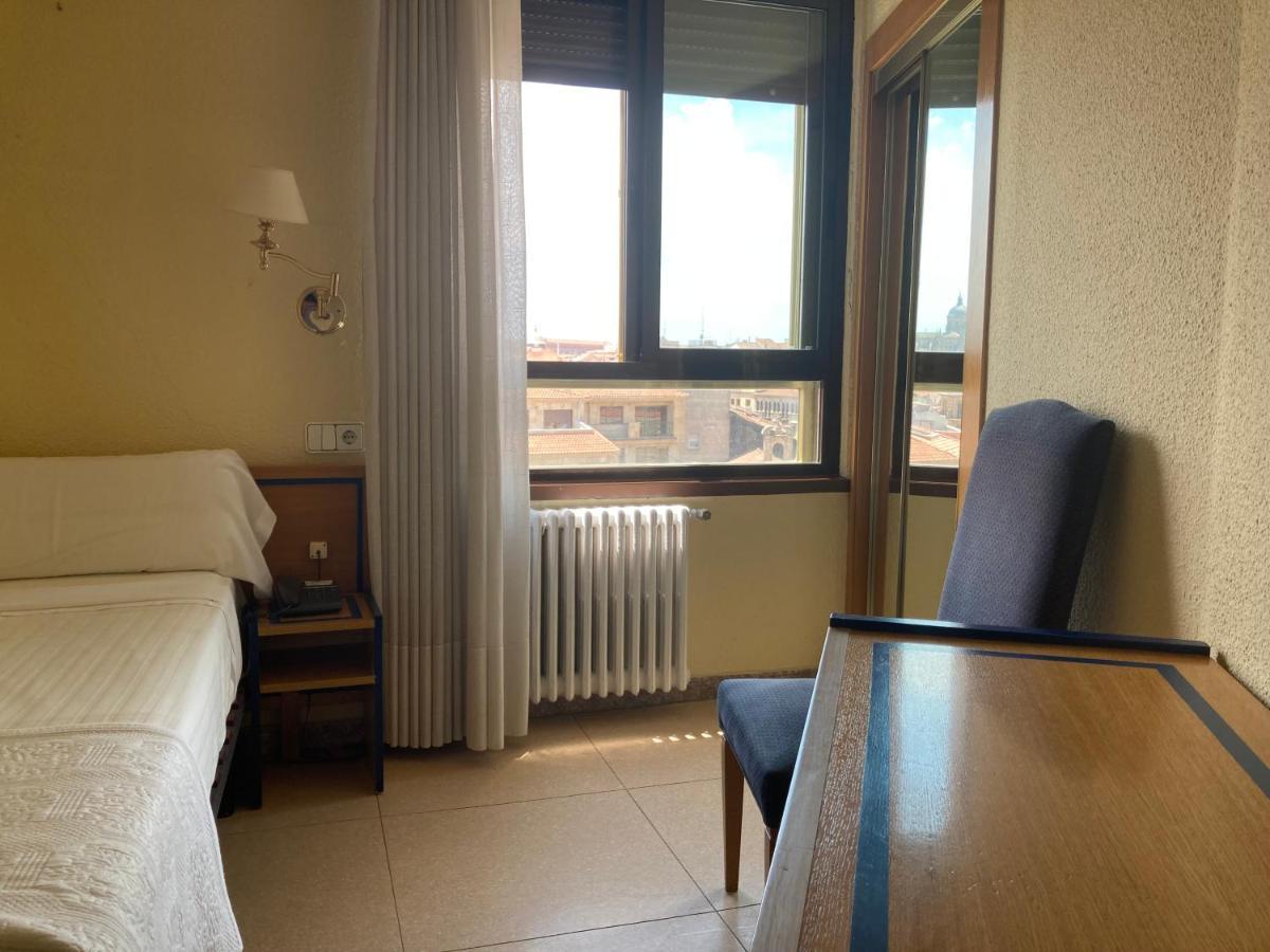 Hotel Condal Саламанка Екстериор снимка