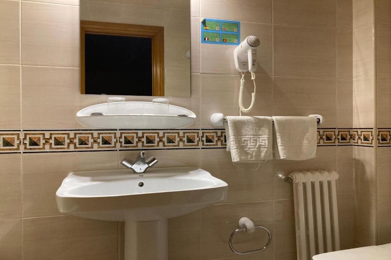 Hotel Condal Саламанка Екстериор снимка